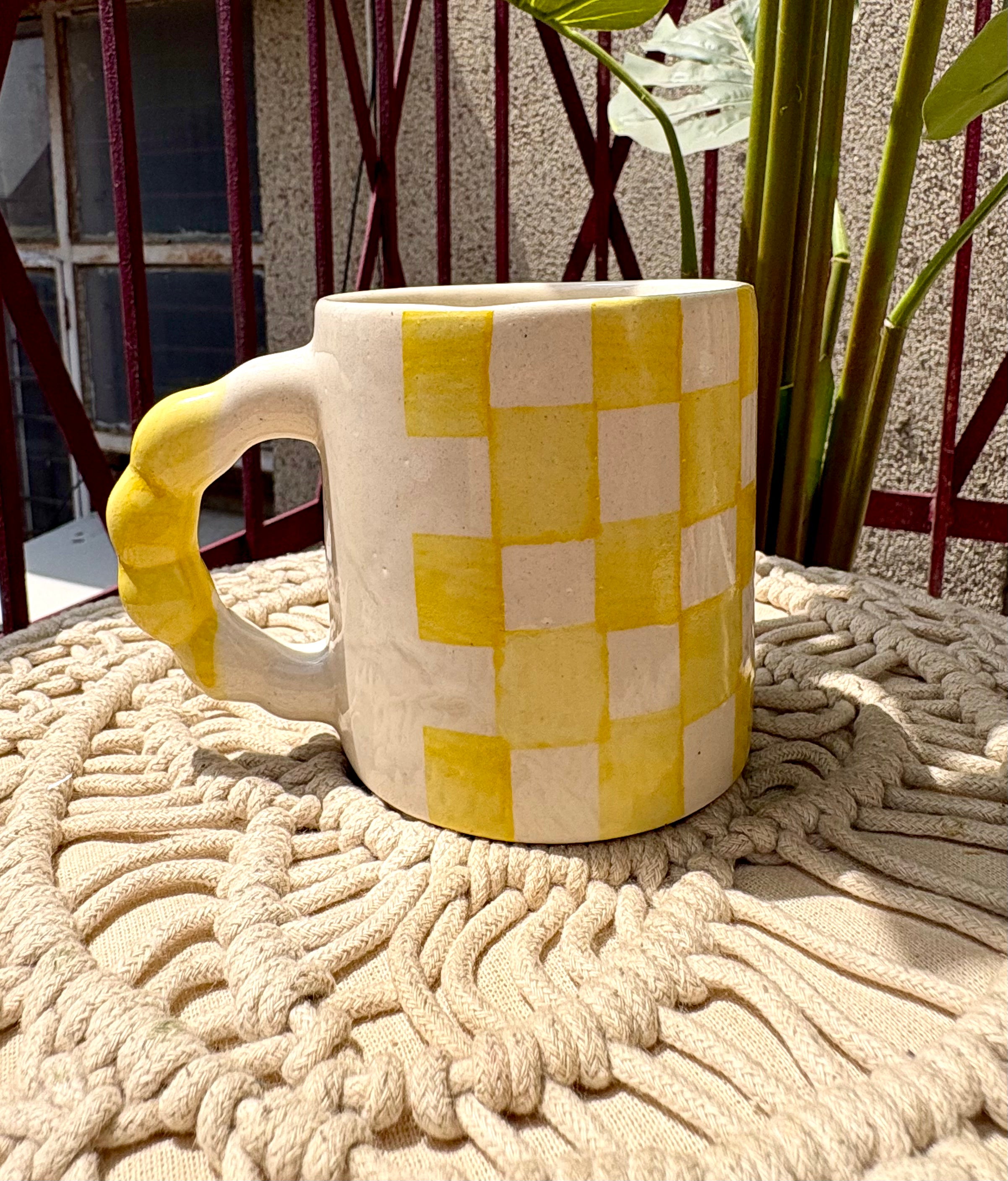 Sunny Checkered Mug